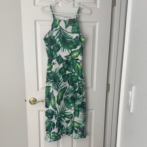 Roz & Ali White Dress with Green Tropical Leaf Print